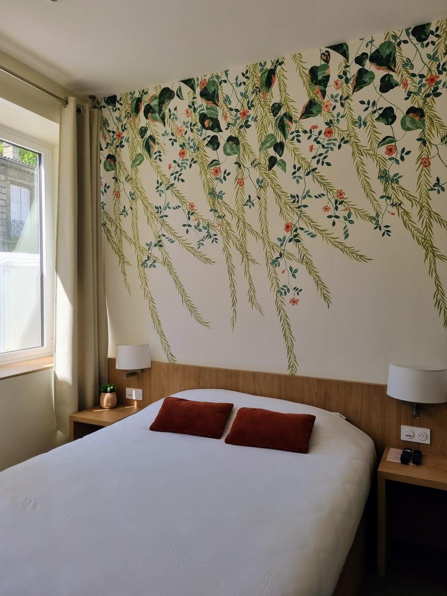 Bloom Hostel Bar & Garden Bordeaux Eksteriør bilde